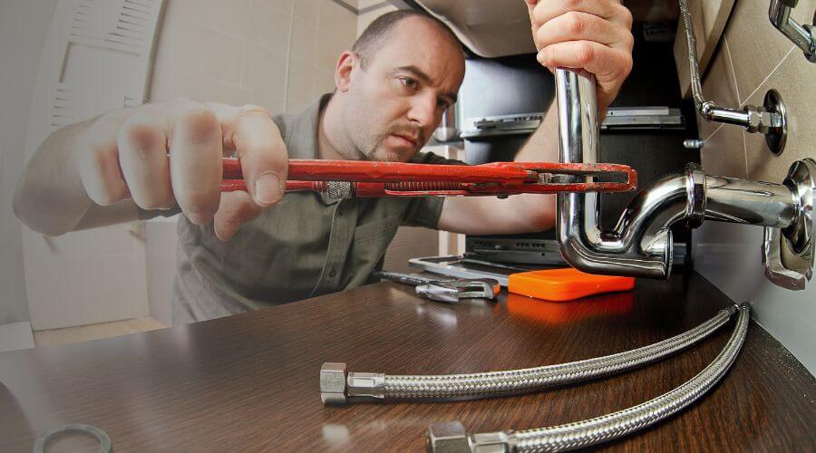 Local annual plumbing maintenance in Wingate, TX